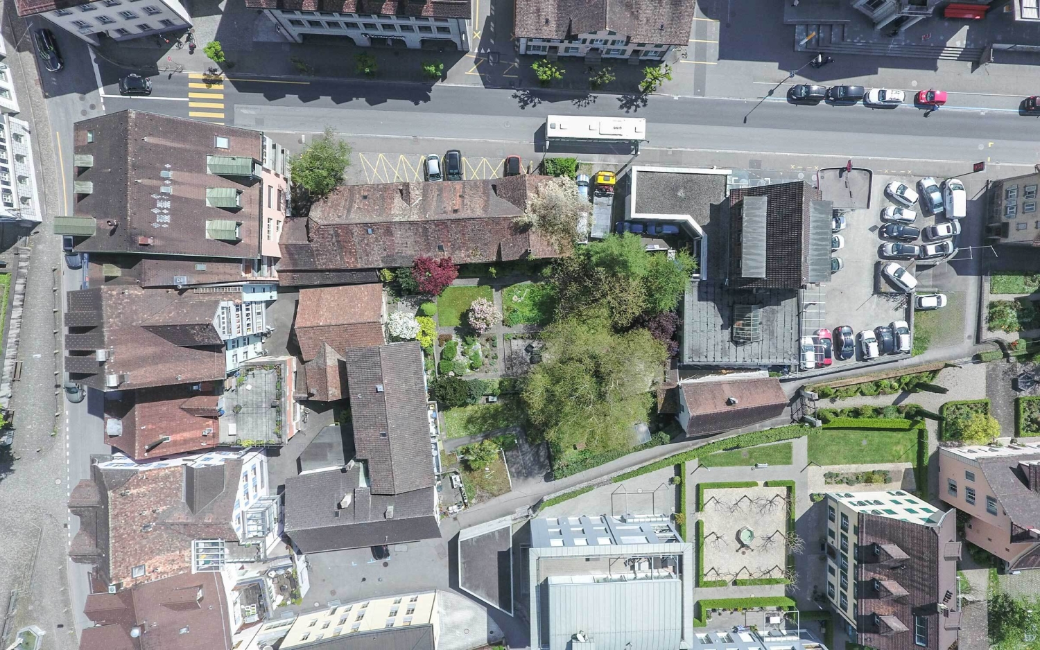 Am plaetzli altdorf quer f r asset management ag 16