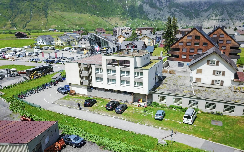 Aurora mountain andermatt f r asset management ag 06
